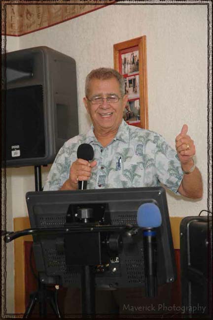 Karaoke at Flacos 01-20-12 022