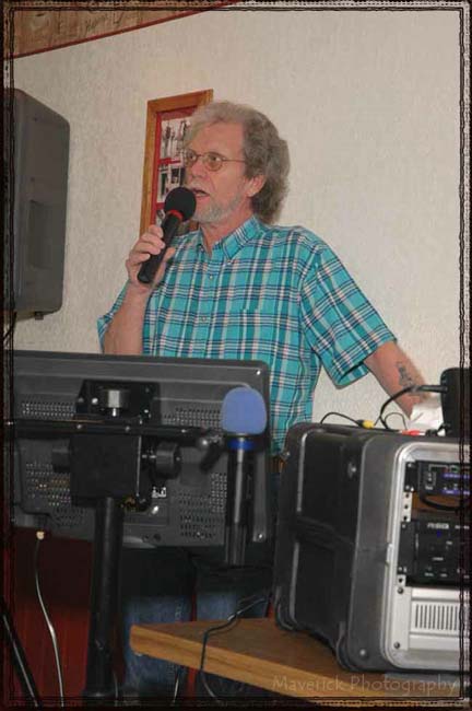 Karaoke at Flacos 01-20-12 035