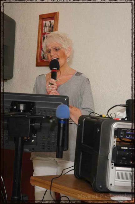 Karaoke at Flacos 01-20-12 052