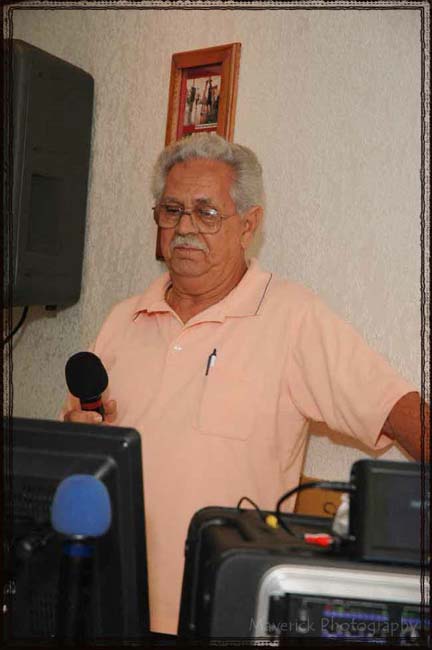 Karaoke at Flacos 01-20-12 062