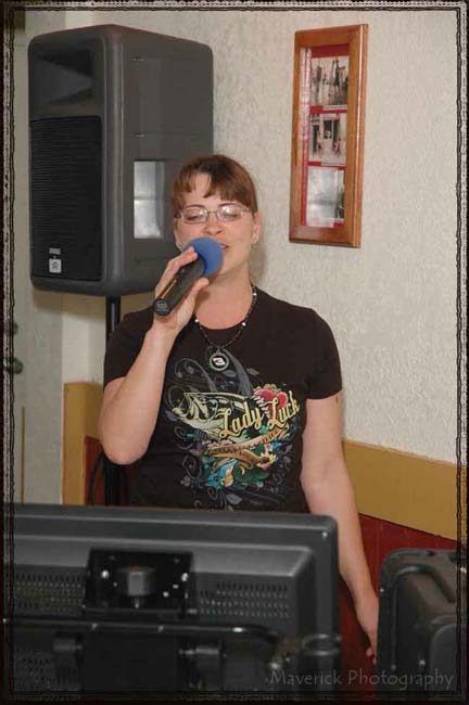 Karaoke at Flacos 01-20-12 175