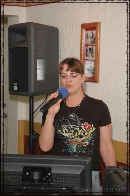 Karaoke at Flacos 01-20-12 176