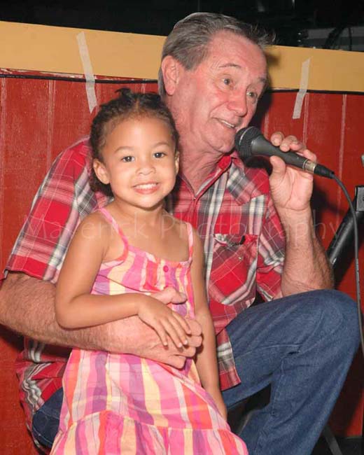 Karaoke at Flacos 6-17-11 73
